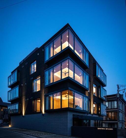 Camera Quadrupla Superiore, Dharma Niseko