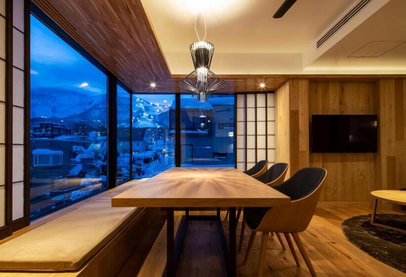 Camera Quadrupla Superiore, Dharma Niseko