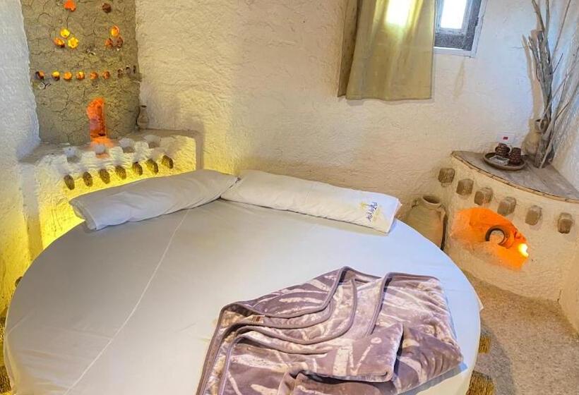 سوییت, Adrar Azwar