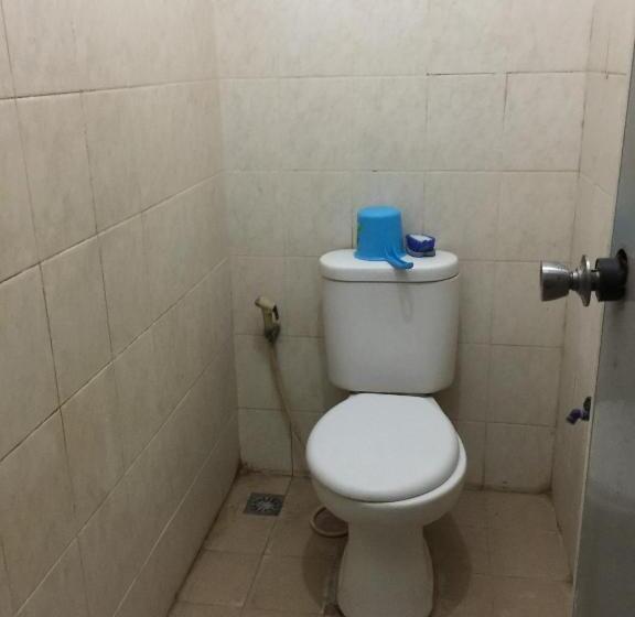 غرفة قياسية, Oyo Life 93009 Griya Nautika Sedati