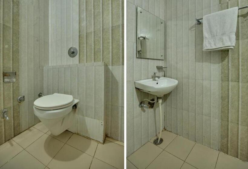 חדר סטנדרט, O Royal