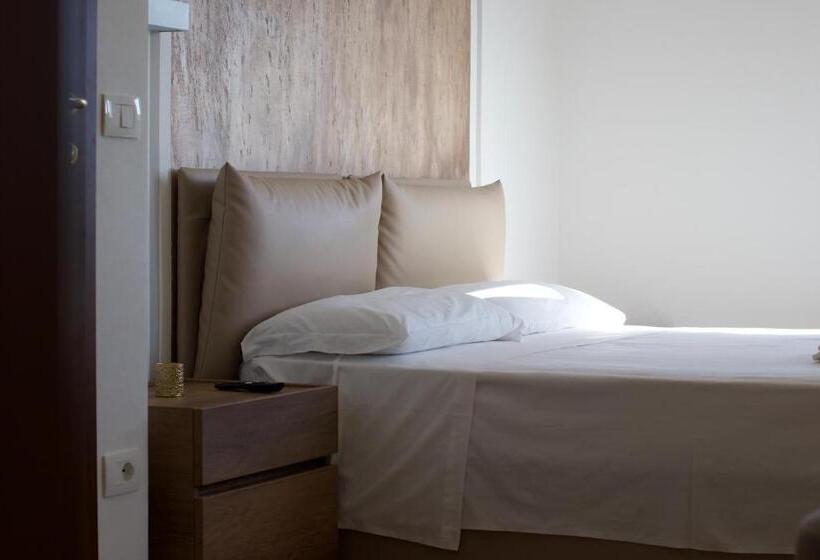 סוויטת ג'וניור נוף לגינה, [villam] Relais And More