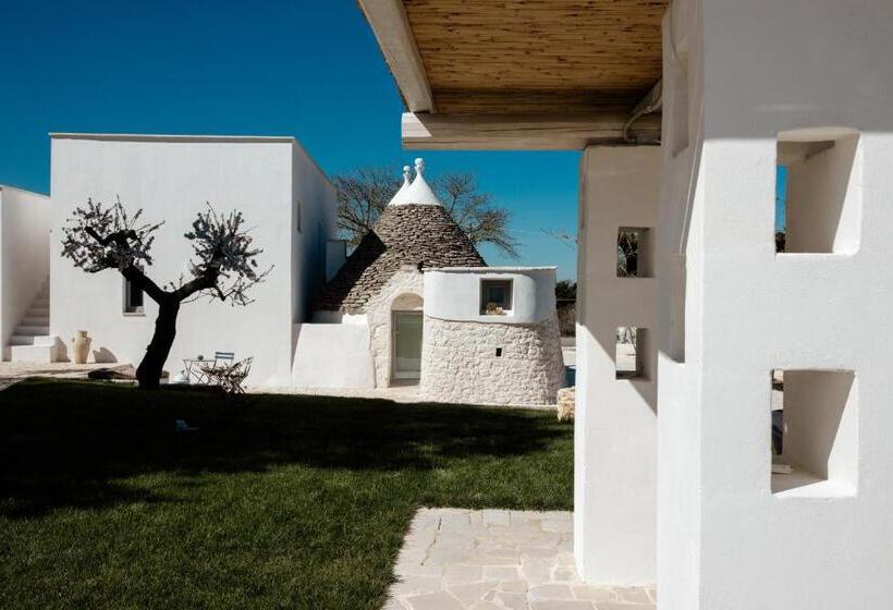 庭の見えるスタンダードトリプルルーム, Borgo Chiancarosa   Trullo E Lamia