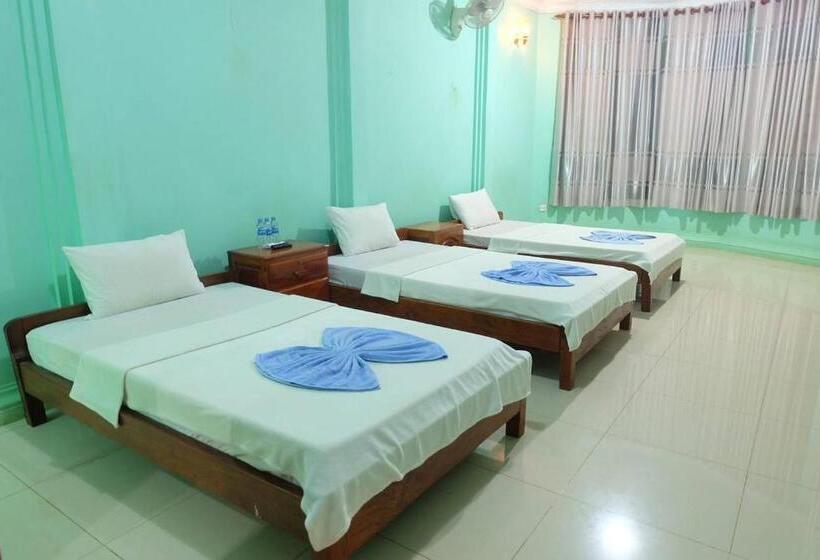 스탠다드 트리플 룸, Bouran Southa