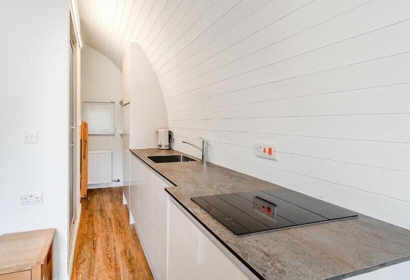 منزل غرفتين نوم, Killerby Old Hall