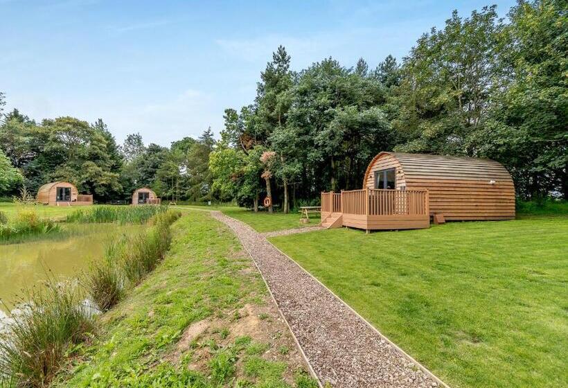 منزل غرفتين نوم, Killerby Old Hall