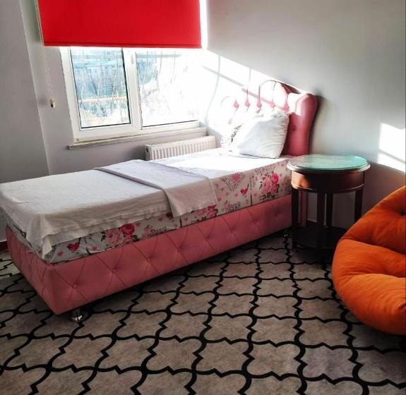 豪华单人间, Journey S Ease