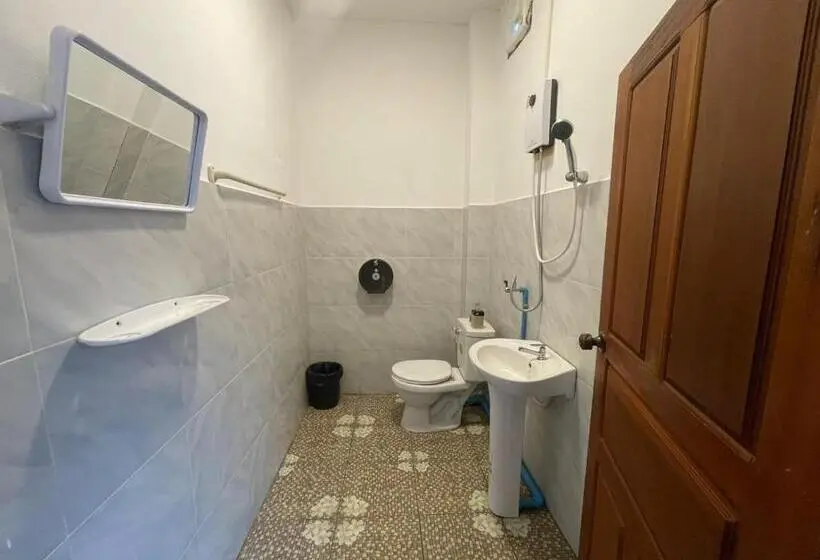 Chambre Standard, Anou Hostel