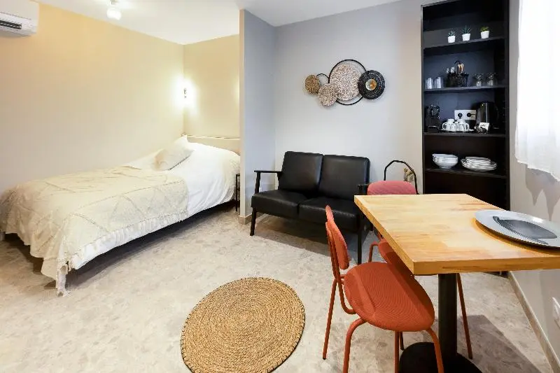 Deluxe-studio, Appart Hôtel Coraline   Genas Lyon Eurexpo
