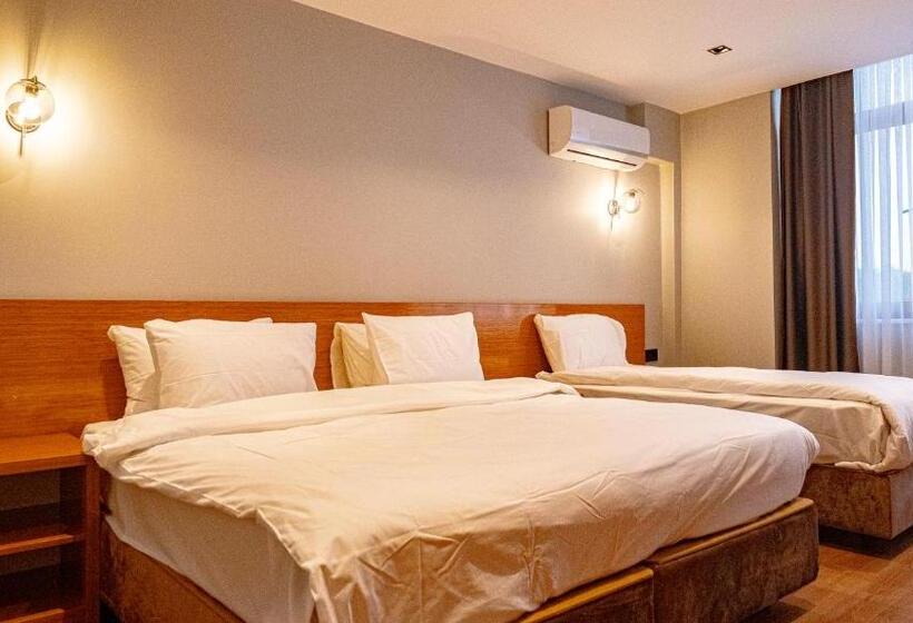 اتاق سوپریور سه تخته, Elite Marmara Bosphorus & Otel