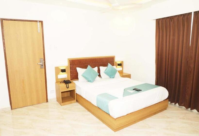 Quarto Superior, A K Fort Inn