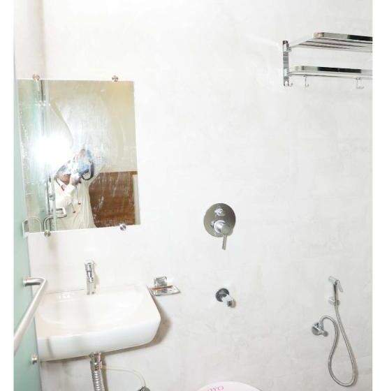 Quarto Triplo Superior, A K Fort Inn