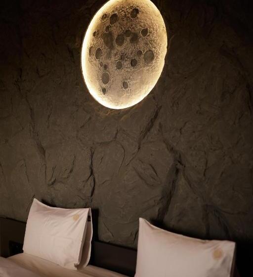 جناح سوبيريور, Dreamy Domes Geghard