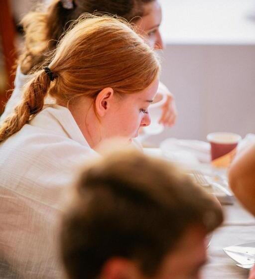 اتاق استاندارد, Palm Inn Suites