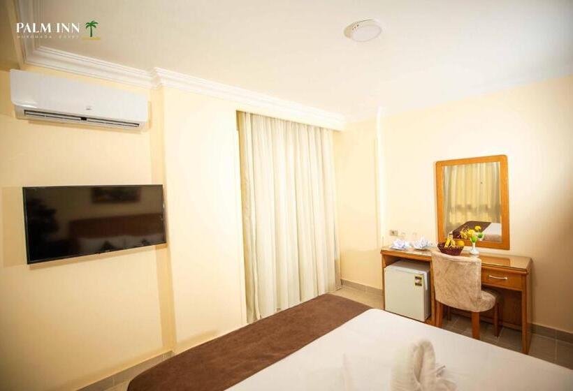 اتاق لوکس سه تخته, Palm Inn Suites