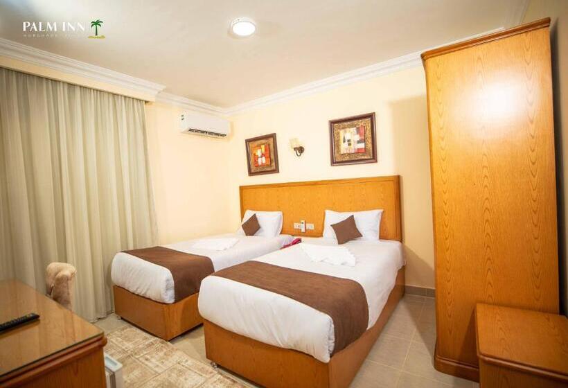 اتاق لوکس سه تخته, Palm Inn Suites