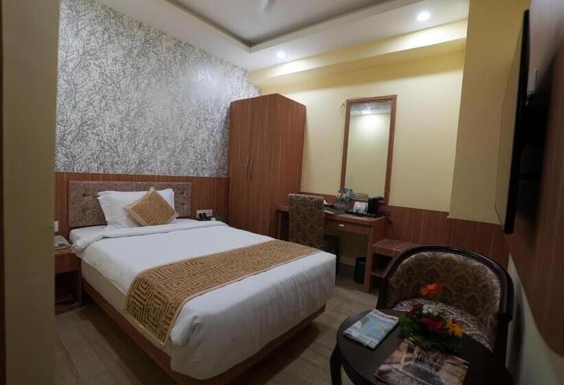 اتاق استاندارد با تخت بزرگ, The Royal Bihar