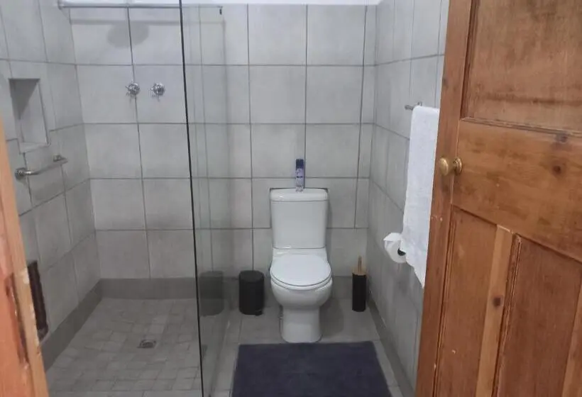 ファミリールーム, 7 On Grey Guesthouse