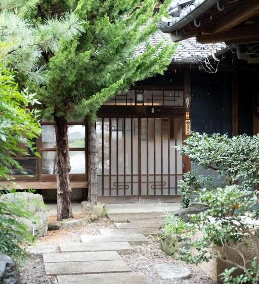 Дом 1 Спальня, Setouchi Base Vacation Stay 48109v