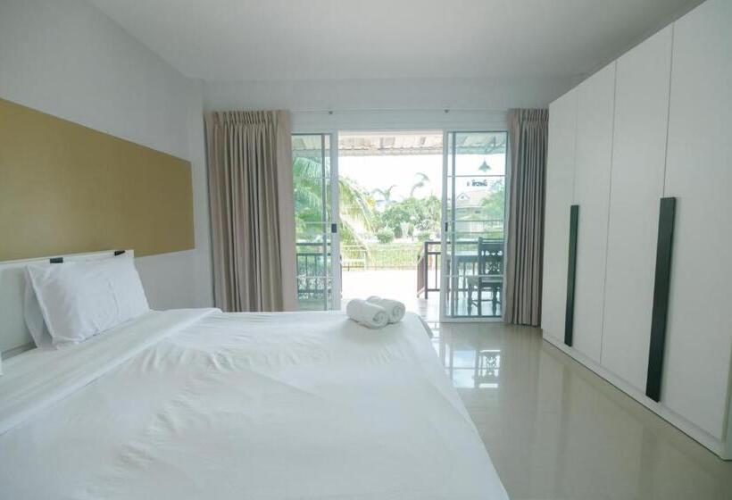 豪华工作室, รีสอร์ท เรือนชมดาว