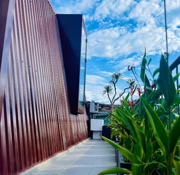 اتاق استاندارد با بالکن, Boom Casa Homestay