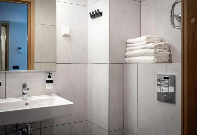 اتاق استاندارد, Espak Hostel