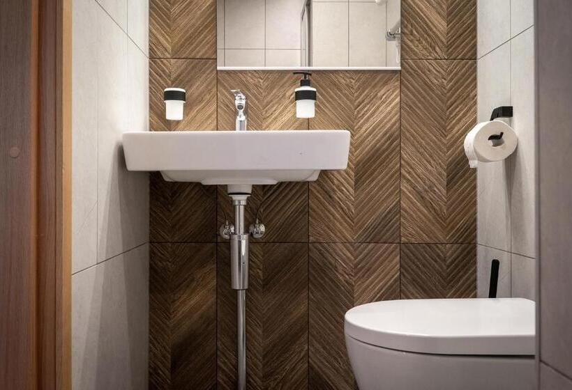 اتاق سوپریور, Espak Hostel