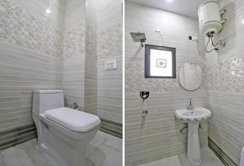 اتاق کلاسیک سه تخته, Flagship Hotel Shivam
