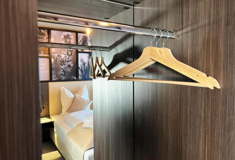 Номер Стандарт, Da Toni