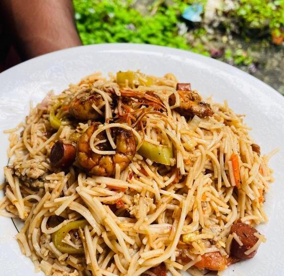 غرفة ديلوكس, Grand Cabin Pinnawala