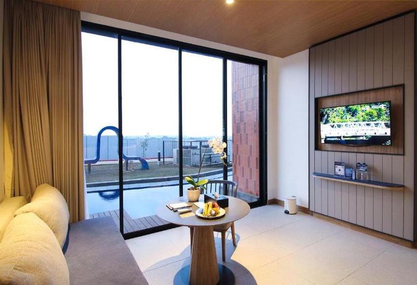 Номер Стандарт, Santika Premiere Linggarjati   Kuningan