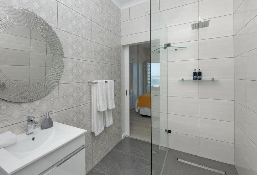 Люкс Deluxe Вид на Море, Absolute Ocean Boutique Guesthouse
