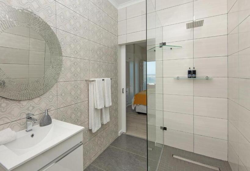 Люкс Deluxe Вид на Море, Absolute Ocean Boutique Guesthouse