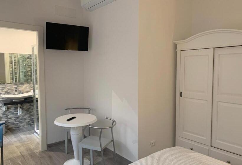 اتاق استاندارد, Domus Dotta New