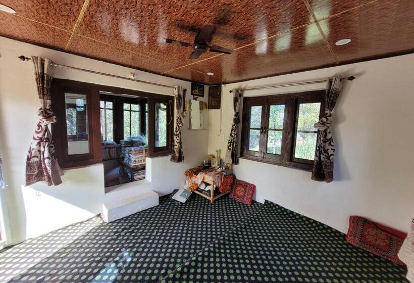 شقة غرفة واحدة, Oyo Home Fatima S Homestay