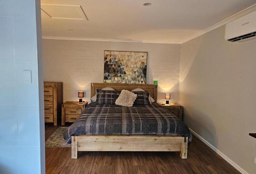 스탠다드 룸 킹사이즈 침대, The Garden House Bnb