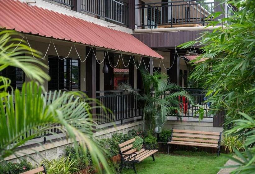 豪华房间, Shrubbery Palms Resort