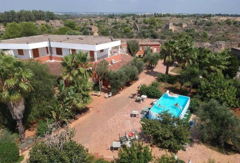 شقة غرفتين, Residence Il Carrubo