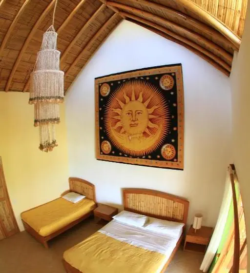 اتاق خانوادگی با چشم‌انداز دریا, Soleil Bungalows