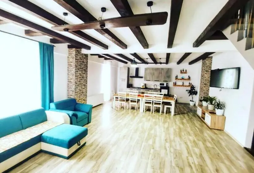 Talo 1 Makuuhuone, Cabana Căsaru
