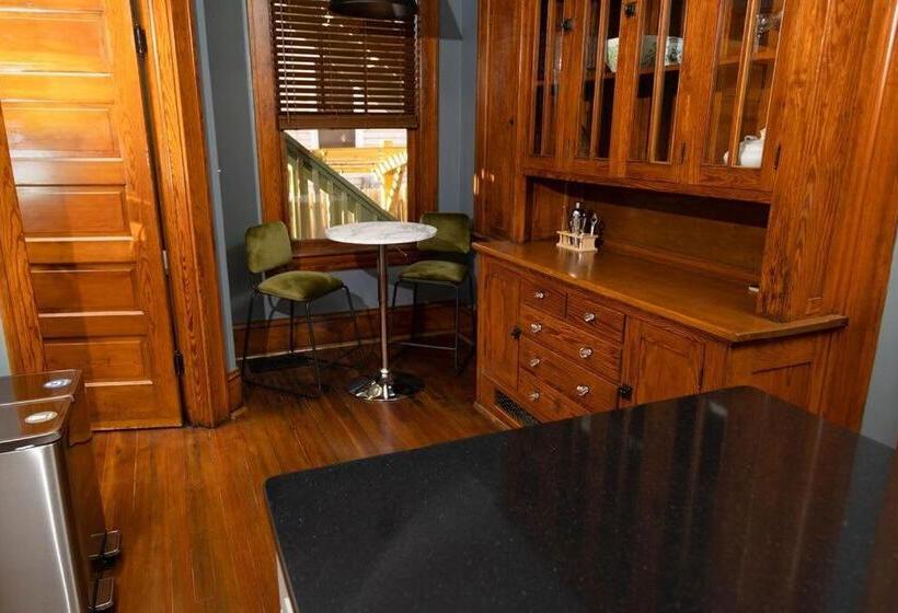 סוויטת 2 חדרי שינה, The Winona House   Boutique Hotel Near Downtown