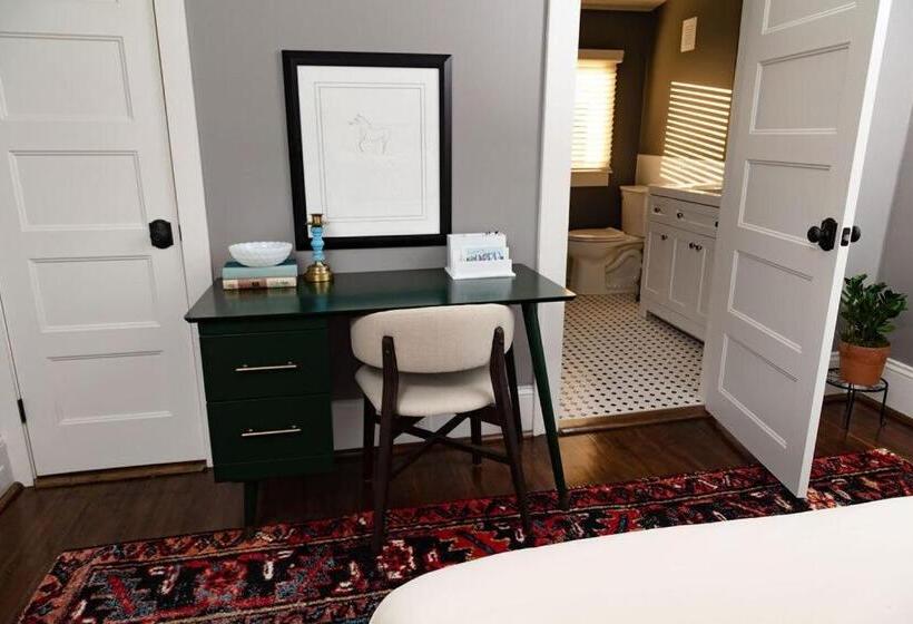 Люкс Повышенной Комфортности, The Winona House   Boutique Hotel Near Downtown