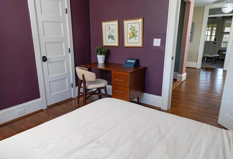 סוויטה עם מרפסת, The Winona House   Boutique Hotel Near Downtown