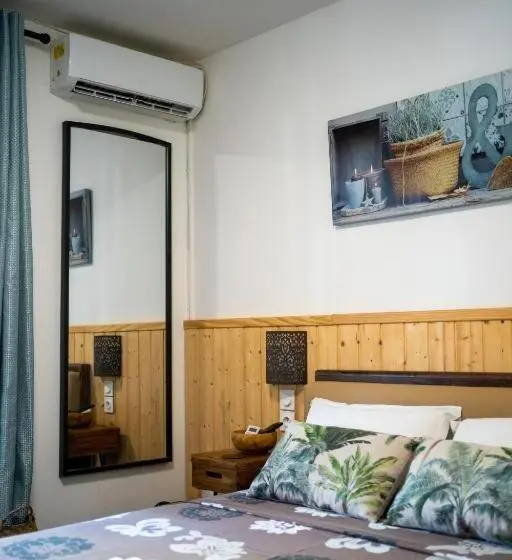 اتاق استاندارد با تراس, 1a Chambres Et Appartements Au Calme Centre St Denis Barachois