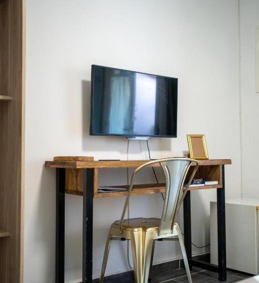 اتاق استاندارد با تراس, 1a Chambres Et Appartements Au Calme Centre St Denis Barachois