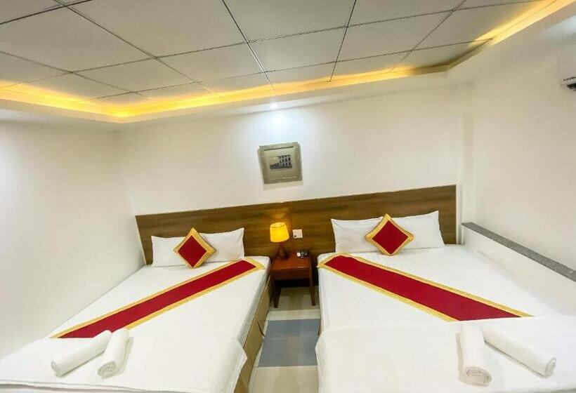 اتاق لوکس چهار تخته, Khách Sạn Vườn Cau & Khu Vui Chơi Giải Trí Sala