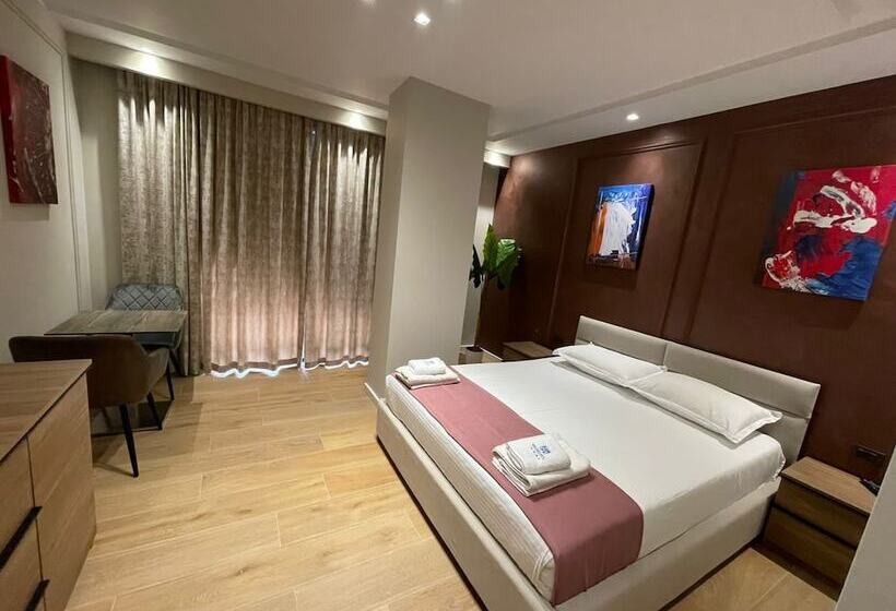 스탠다드 룸, Monopoly