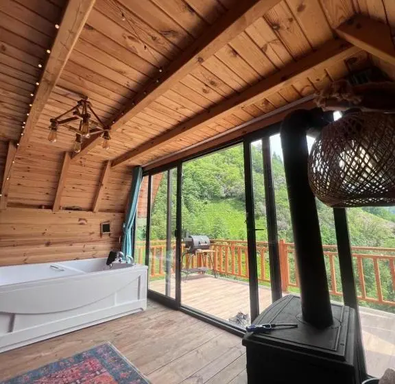 デラックスバンガロー, Northland Bungalows