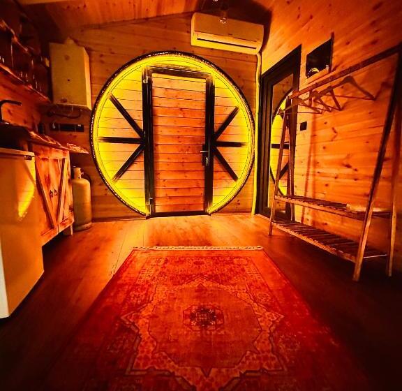 بنجلو سوبيريور, Northland Bungalows