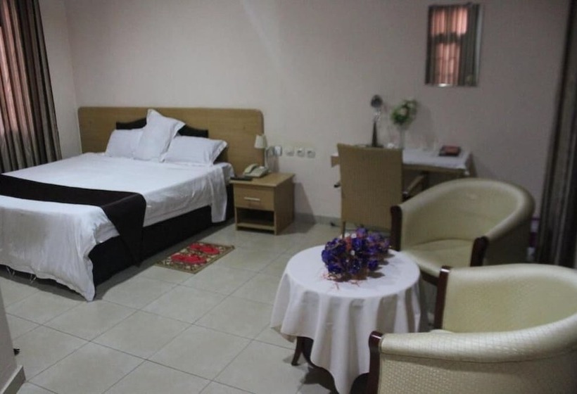 اتاق استاندارد, Dereva Hotel Rwamagana